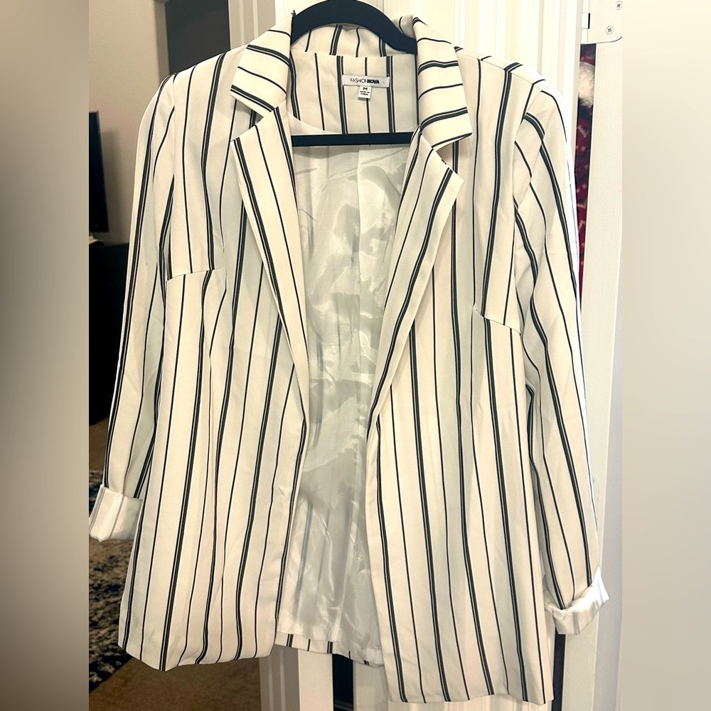 Women’s suit Jacket and matching shorts set